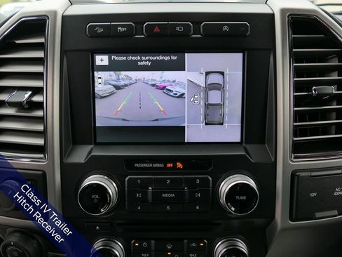 Used 2018 Ford F150 Platinum w/ Equipment Group 701A Luxury AWD/4WD image 25
