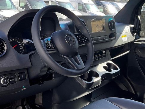 New 2024 Mercedes-Benz Sprinter 3500 image 5