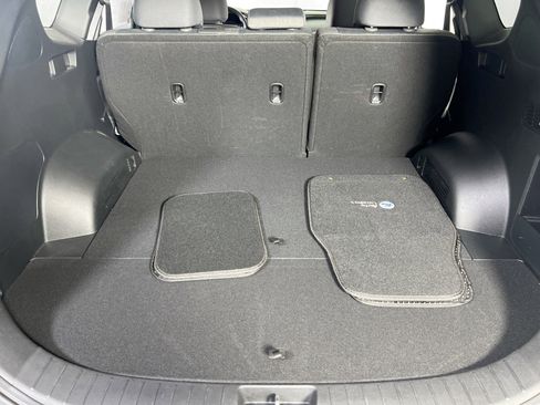 Used 2023 Hyundai Santa Fe SEL w/ Cargo Package image 25