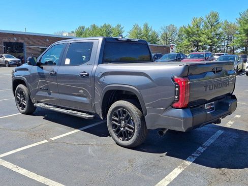 New 2026 Toyota Tundra Limited AWD/4WD image 17