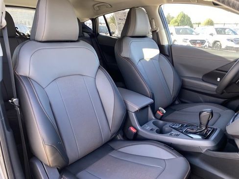 New 2025 Subaru Crosstrek 2.5i Limited image 9