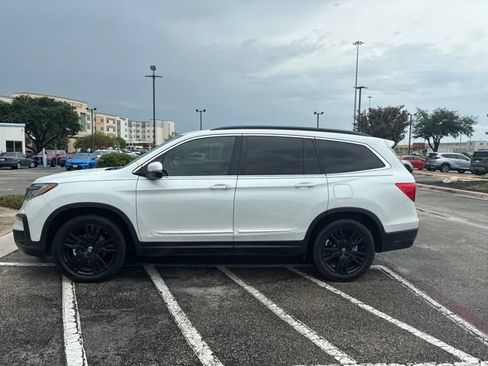 Used 2022 Honda Pilot Special Edition image 1