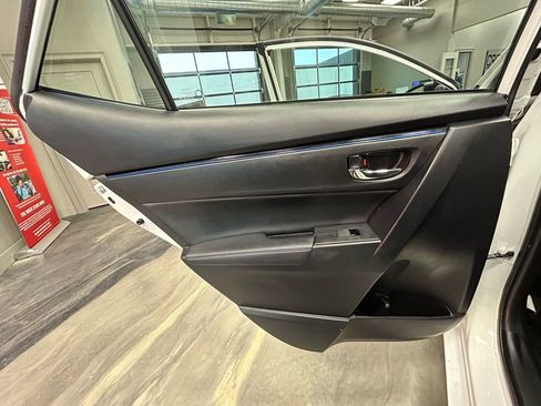 Used 2017 Toyota Corolla SE w/ Carpet Mat Package (TMS) image 45