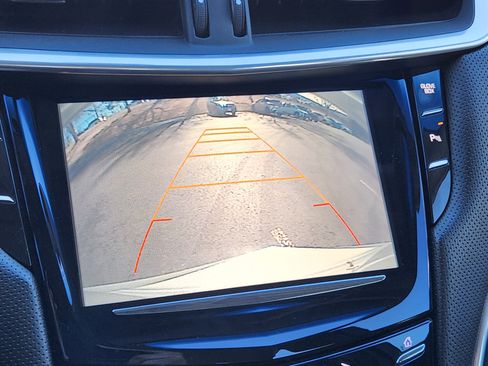 Used 2016 Cadillac XTS Luxury image 26