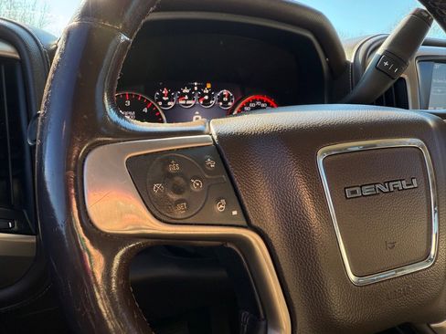 Used 2016 GMC Sierra 1500 Denali w/ Enhanced Driver Alert Package image 17