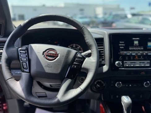 Used 2023 Nissan Frontier PRO-4X w/ Pro Convenience Package AWD/4WD image 17