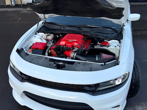 Used 2016 Dodge Charger SRT Hellcat w/ Harman/Kardon Audio Group image 21