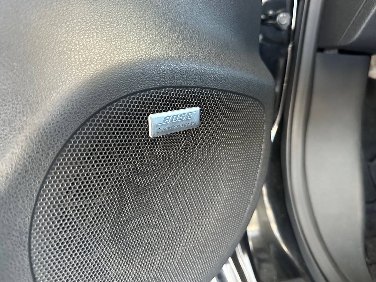 Used 2017 Nissan Leaf SL w/ Premium Package FWD image 14