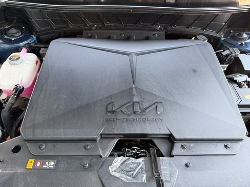Used 2025 Kia Niro Wind FWD image 41