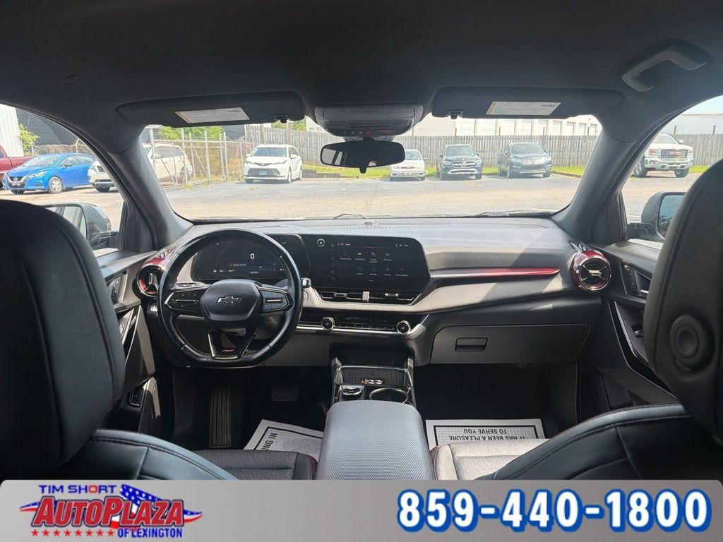 Used 2026 Chevrolet Equinox RS AWD/4WD image 17