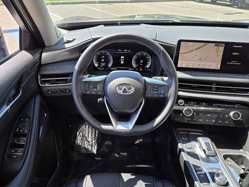 Certified 2023 INFINITI QX60 Luxe w/ Vision Package AWD/4WD image 12