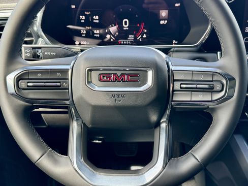 New 2025 GMC Canyon Elevation w/ Convenience Package image 34