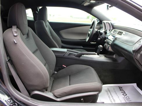 Used 2014 Chevrolet Camaro LS RWD image 44