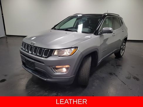Used 2018 Jeep Compass Limited w/ Navigation Group image 5