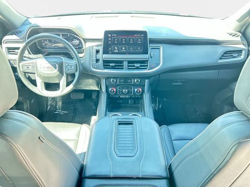 Used 2024 GMC Yukon SLT AWD/4WD image 15
