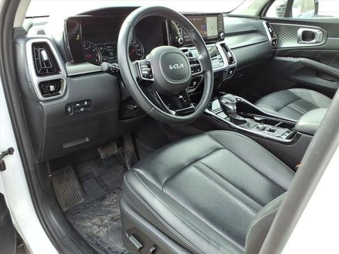 Used 2022 Kia Sorento SX image 13