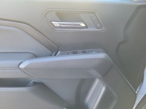 New 2026 GMC Canyon Elevation w/ Convenience Package image 14