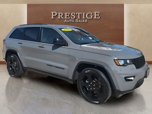 Used 2020 Jeep Grand Cherokee Laredo AWD/4WD image 6