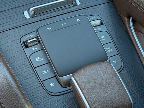 Used 2024 Mercedes-Benz GLE 350 350 image 27