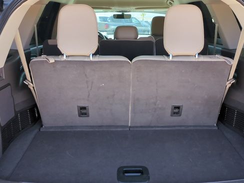 Used 2023 Lincoln Aviator AWD w/ Class IV Trailer Tow Package image 28