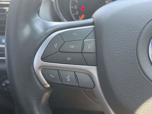 Used 2021 Jeep Grand Cherokee Limited AWD/4WD image 20