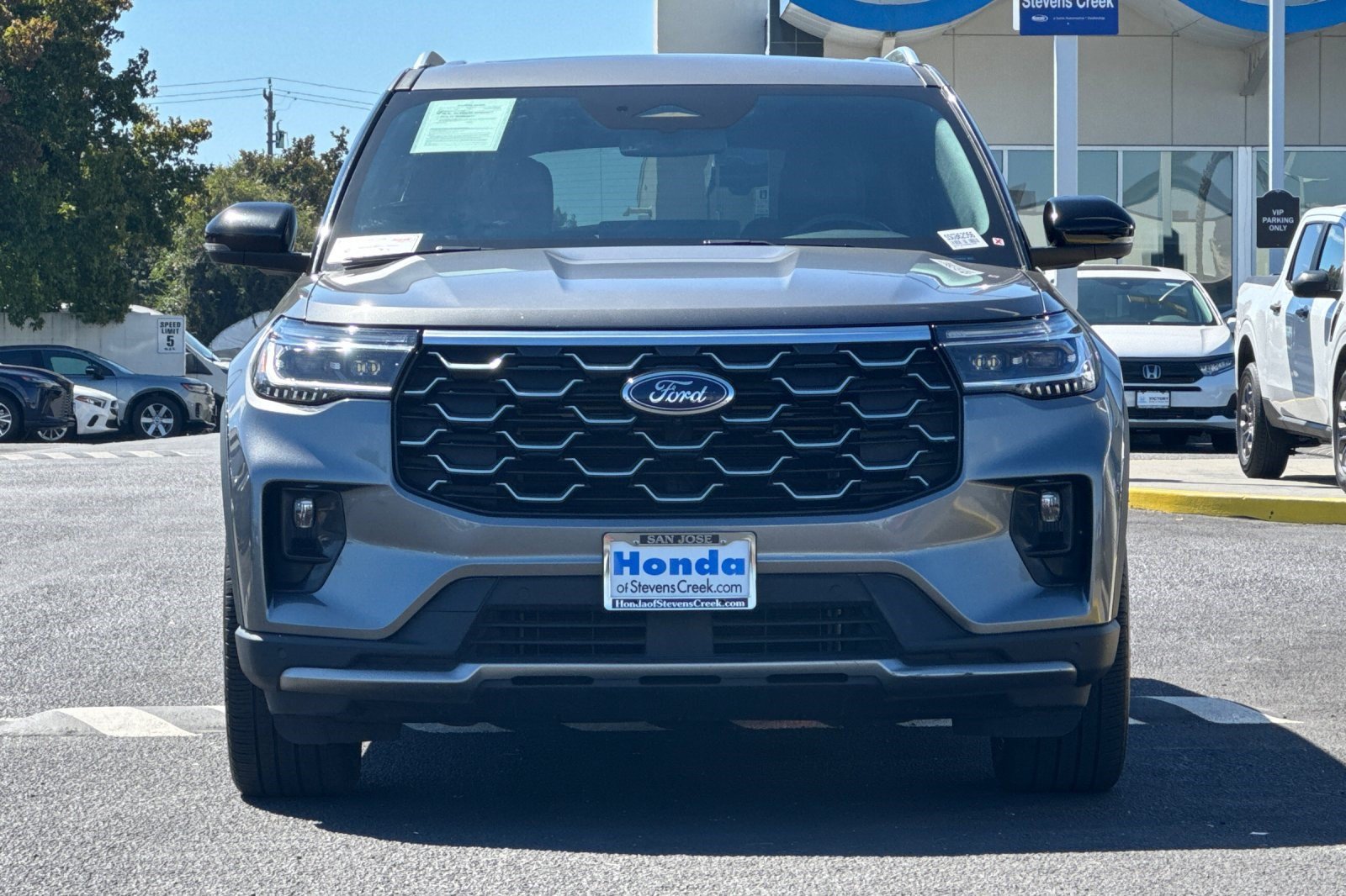 Used 2025 Ford Explorer Platinum w/ LUX Leather Package AWD/4WD image 6