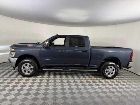 Used 2026 RAM 2500 Big Horn AWD/4WD image 9