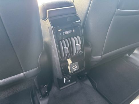 Used 2025 Jeep Compass Limited AWD/4WD image 19