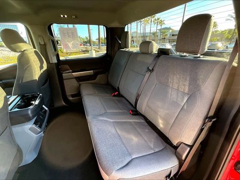 Used 2025 Ford F150 XLT w/ Equipment Group 301A Standard image 18