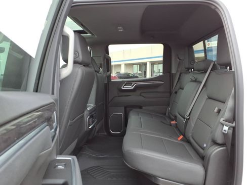 New 2026 Chevrolet Silverado 1500 LTZ w/ LTZ Premium Package AWD/4WD image 10
