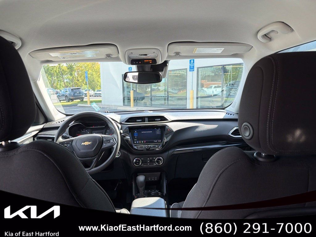 Used 2023 Chevrolet TrailBlazer LT w/ Convenience Package AWD/4WD image 21