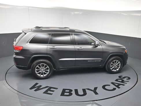Used 2016 Jeep Grand Cherokee Limited w/ Trailer Tow Group IV AWD/4WD image 33
