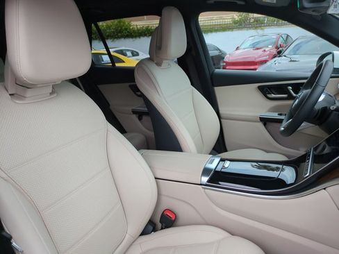 Used 2026 Mercedes-Benz GLC 300 image 20