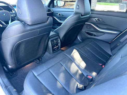 Used 2024 BMW 330i Sedan image 24