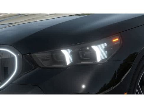 New 2027 BMW 550e xDrive AWD/4WD image 6