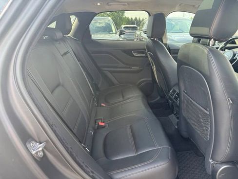 Used 2020 Jaguar F-PACE Prestige AWD/4WD image 22