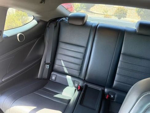 Used 2015 Lexus RC 350 w/ Luxury Package RWD image 34