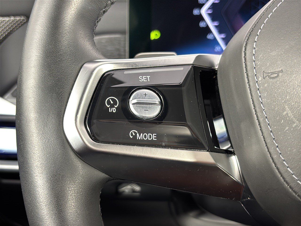 Certified 2023 BMW i7 xDrive60 AWD/4WD image 18