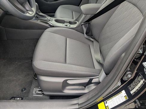 New 2025 Toyota Corolla LE image 4