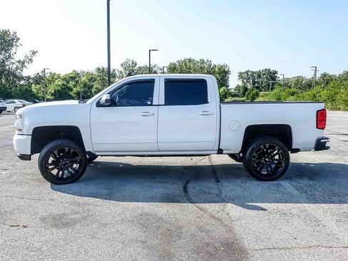 Used 2018 Chevrolet Silverado 1500 LT w/ All Star Edition AWD/4WD image 5
