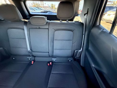 Used 2025 Chevrolet Equinox LT image 35