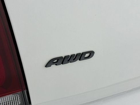 Used 2023 Chrysler 300 Touring L w/ Popular Equipment Group image 46