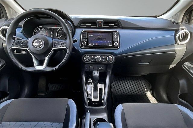 Used 2025 Nissan Versa SV w/ Trunk Package FWD image 7