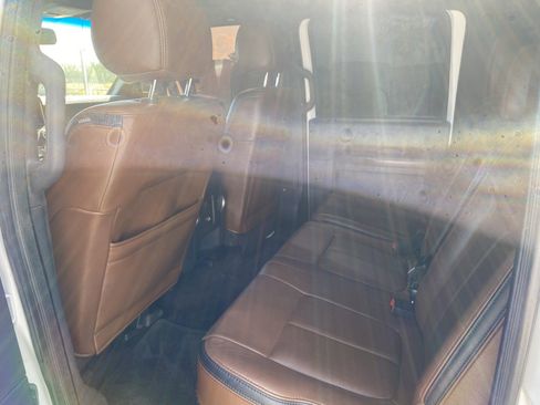 Used 2015 Ford F350 Platinum image 4