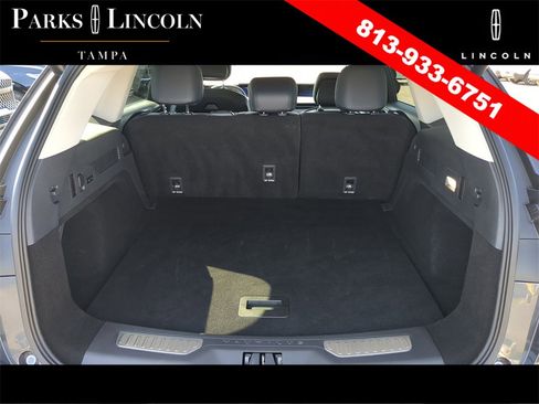 Certified 2024 Lincoln Nautilus Reserve w/ Equipment Group 202A image 8