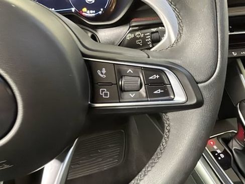 Used 2024 Dodge Hornet R/T w/ R/T Blacktop Package AWD/4WD image 18