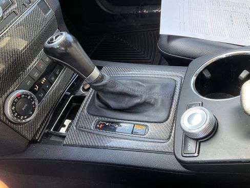 Used 2010 Mercedes-Benz GLK 350 4MATIC image 19