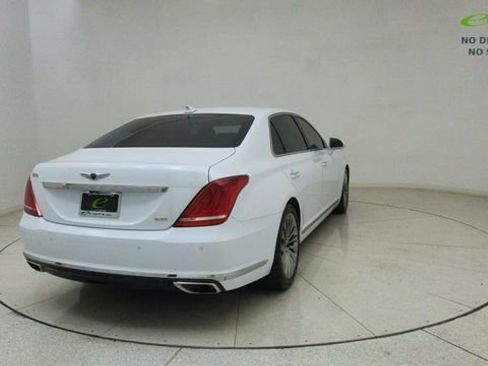 Used 2019 Genesis G90 3.3T Premium RWD image 68