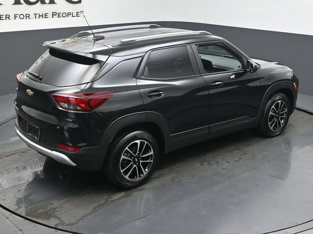 Used 2025 Chevrolet TrailBlazer LT w/ LT Cold Weather Package FWD image 45