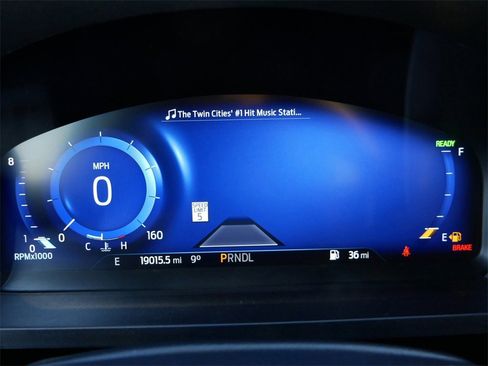 Used 2023 Ford Explorer Platinum w/ Technology Package image 27